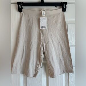 H&M Men's Stretch Biker Shorts in Beige